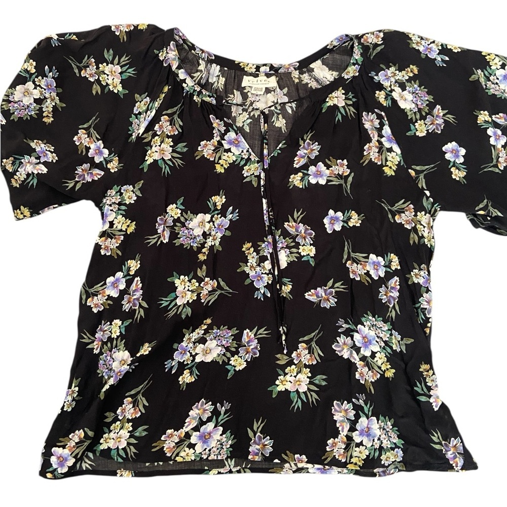 VELVET FLORAL BLOUSE SIZE LARGE